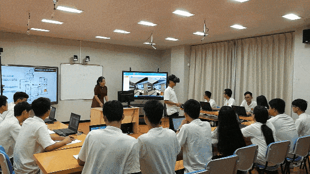 (VR课堂-学生热情高涨)