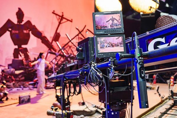 camera tracking and LED wall