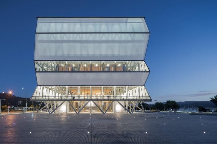 比奥比奥大区剧院